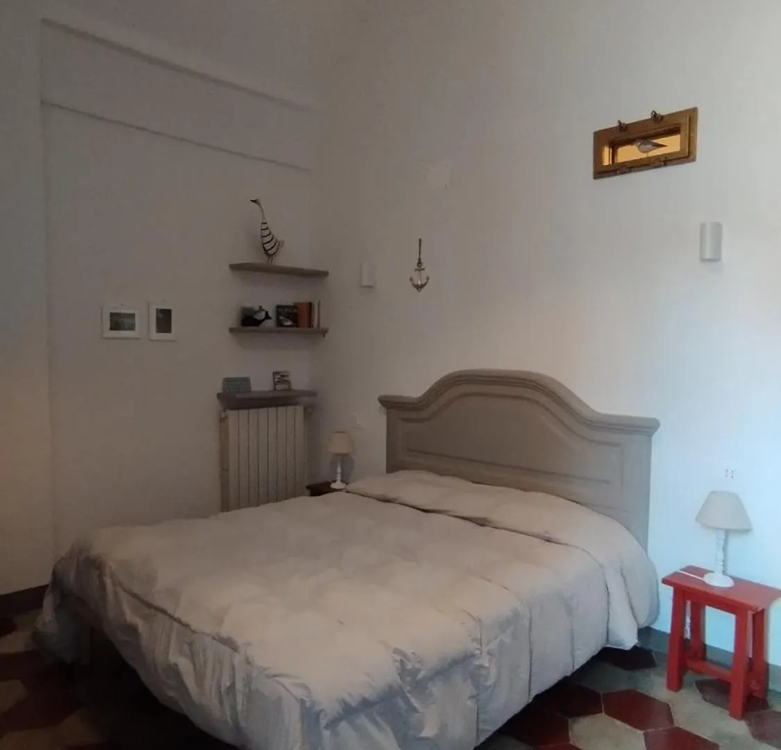 Penzion Hotel Casa Mazzini Di Casa Italia Spotorno Itálie