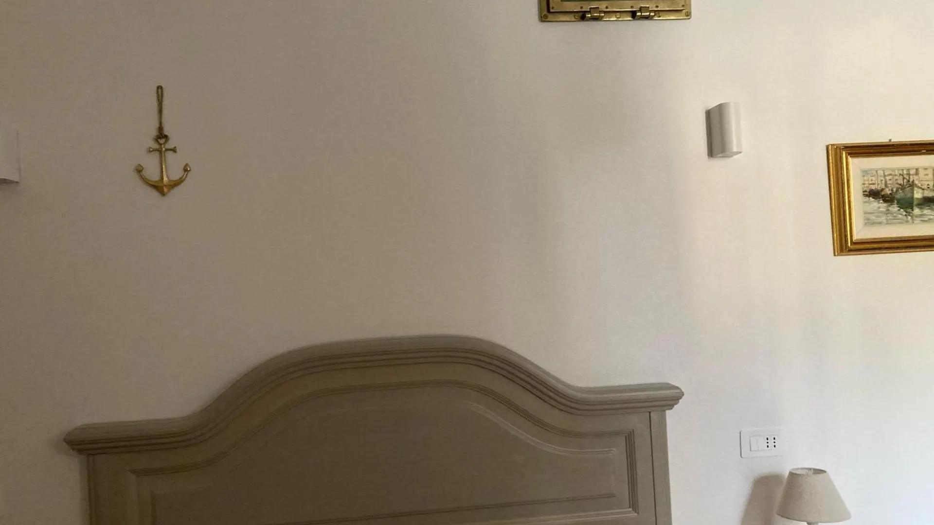 Hotel Casa Mazzini Di Casa Italia Spotorno Itálie